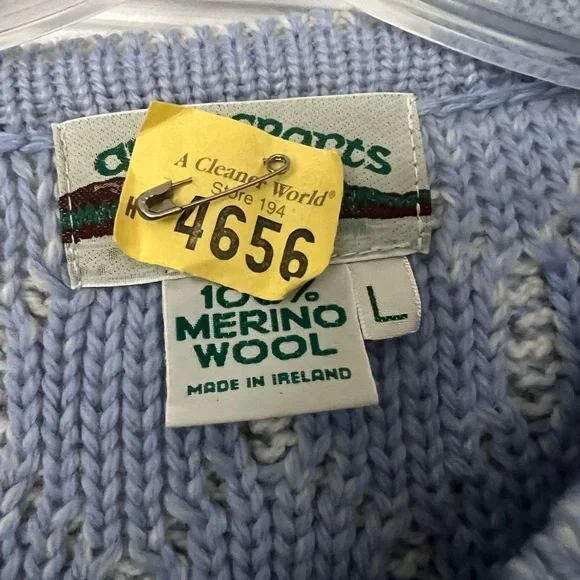 Aran Crafts cardigan - size L EUC 100% merino wool